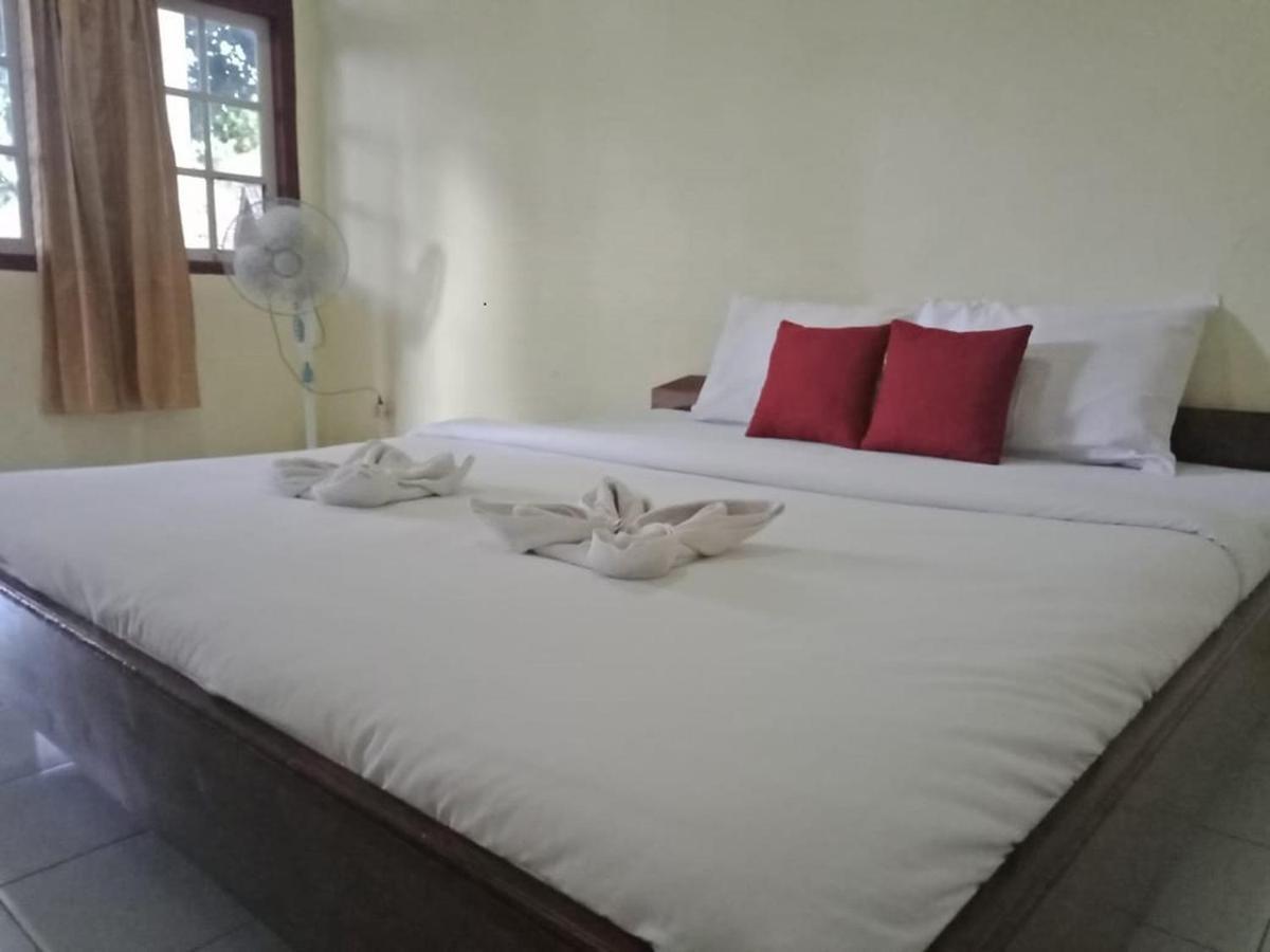 Long Beach Hotel Pangandaran Exterior foto